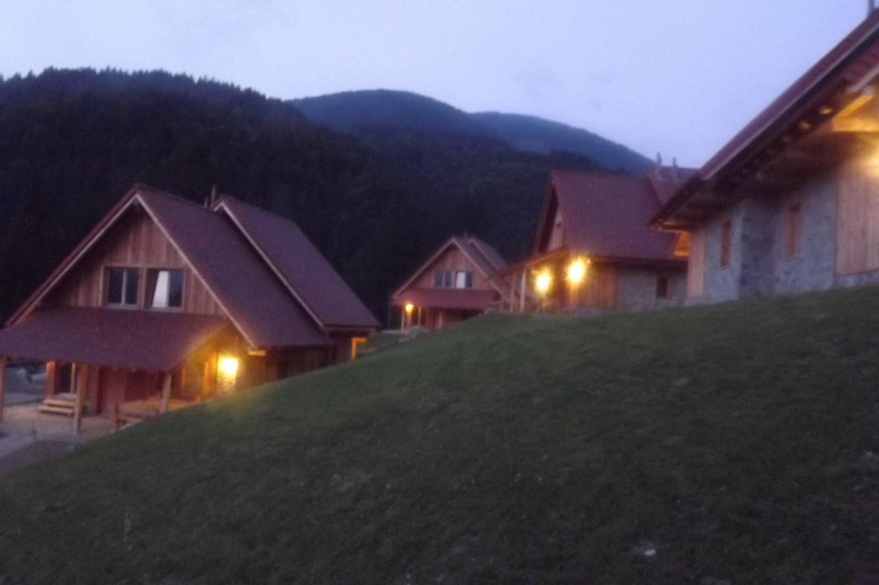 Dolomiti Village 코메글리안스 외부 사진
