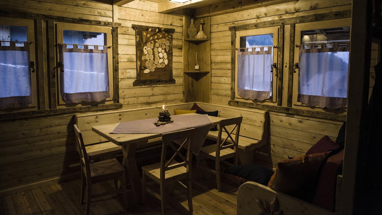 Dolomiti Village 코메글리안스 외부 사진